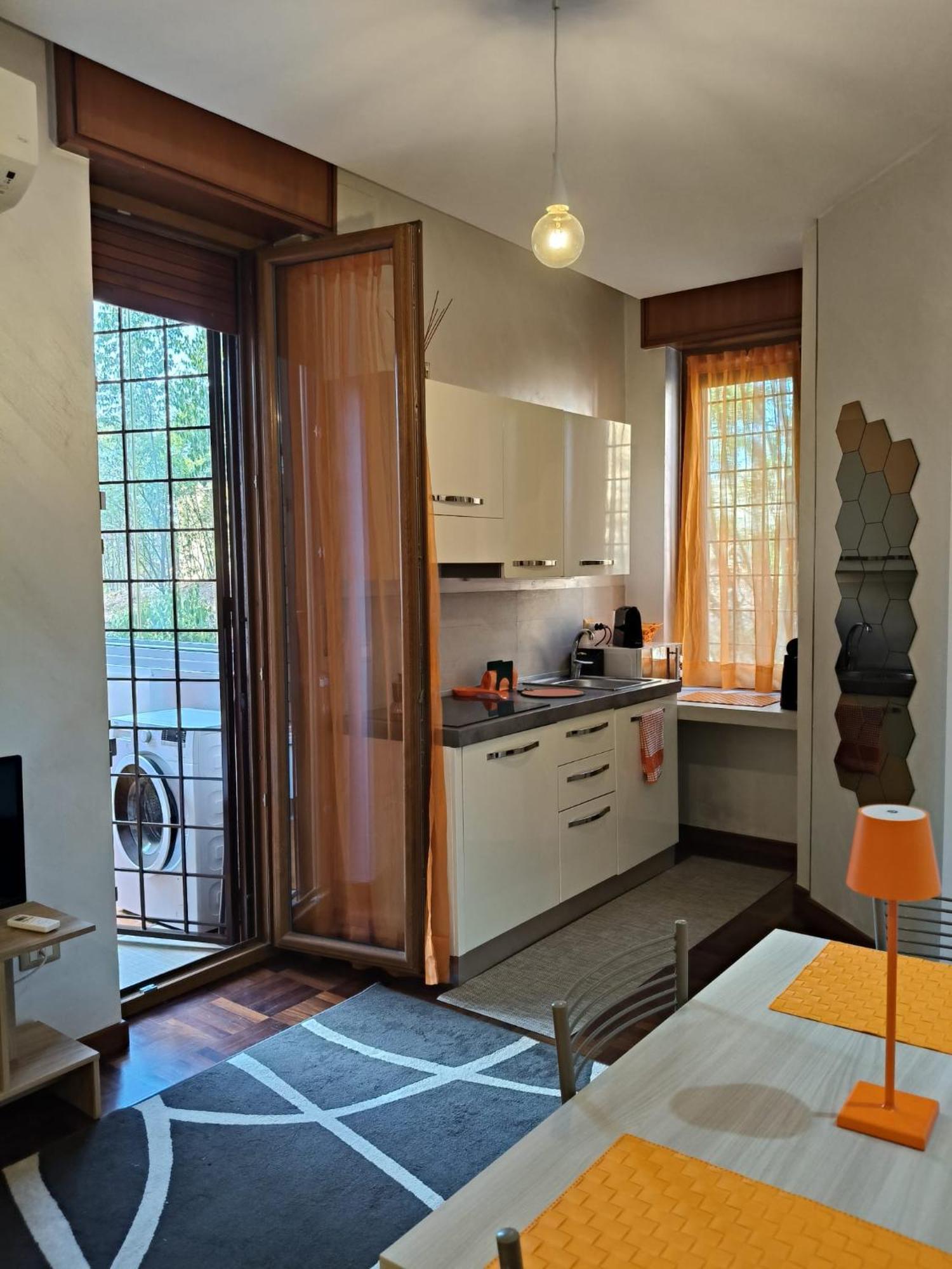 Eur - Orangevibes Loft Apartment Rome